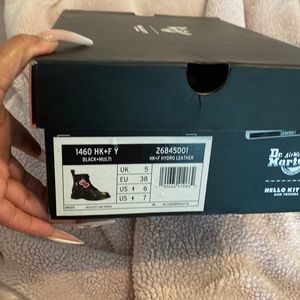 Hello Kitty dr. Martens